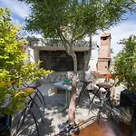 Ferienhaus Renas Secret Garden House