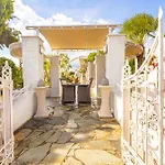 Renas Secret Garden House