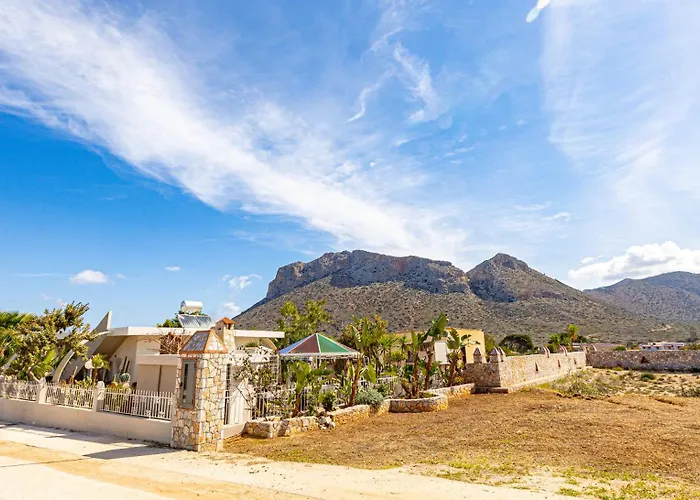 Renas Secret Garden House * La Canea