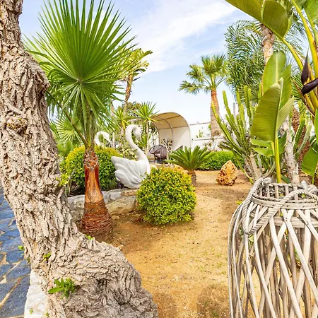 Renas Secret Garden House Vakantiehuis *