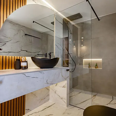 Renas Secret Garden House בית נופש