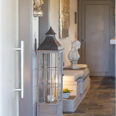 Renas Secret Garden House חאניה